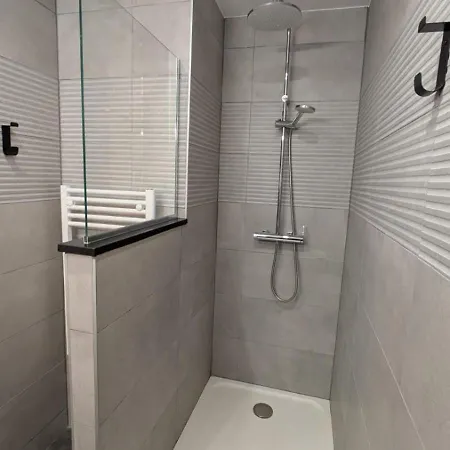 Centre Thermal Touristique - Casa Apartament *