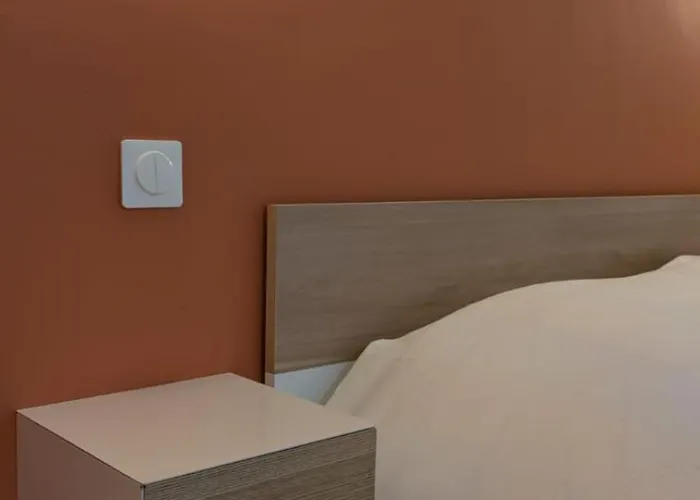 Centre Thermal Touristique - Casa 公寓 岩尼维利